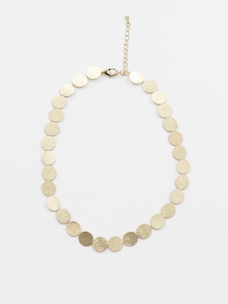 Necklace of round blocks