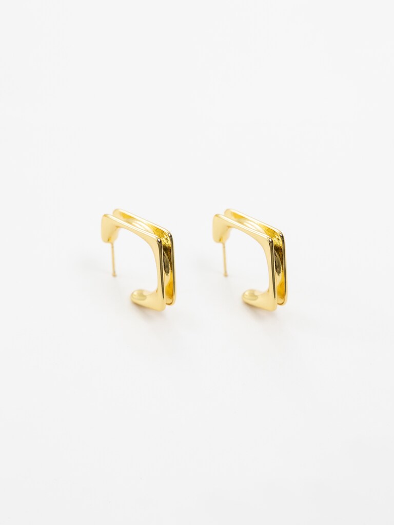 Square-shaped half-hoop earrings