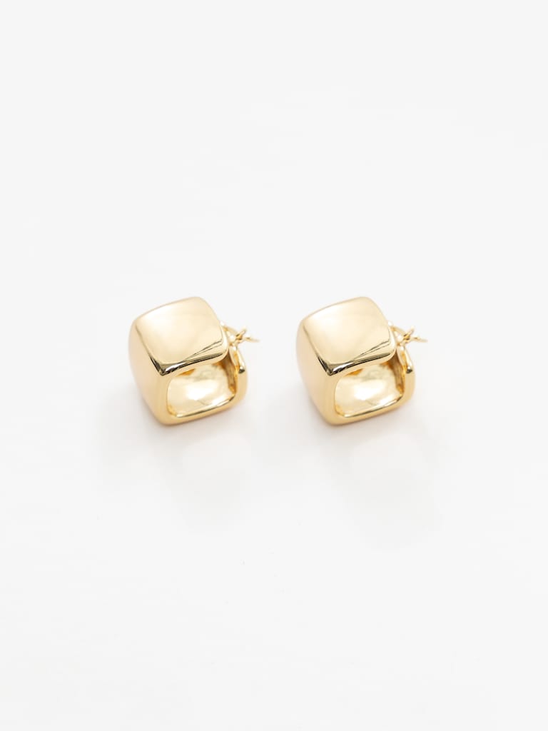 Серьги квадратной формы из гладкого металла