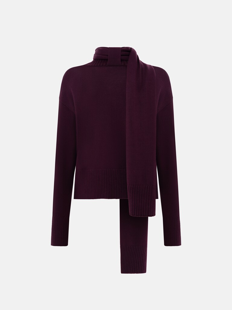 Knitted jumper with matching scarf