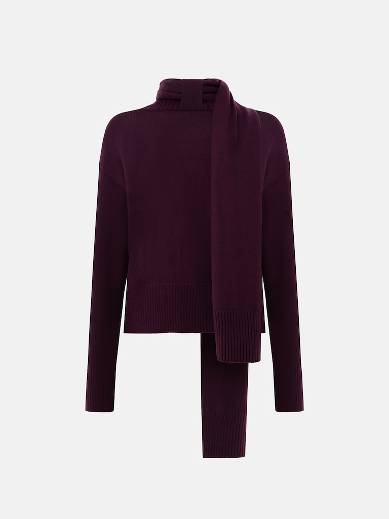 Dzianinowy sweter z szalikiem w tym samym kolorze