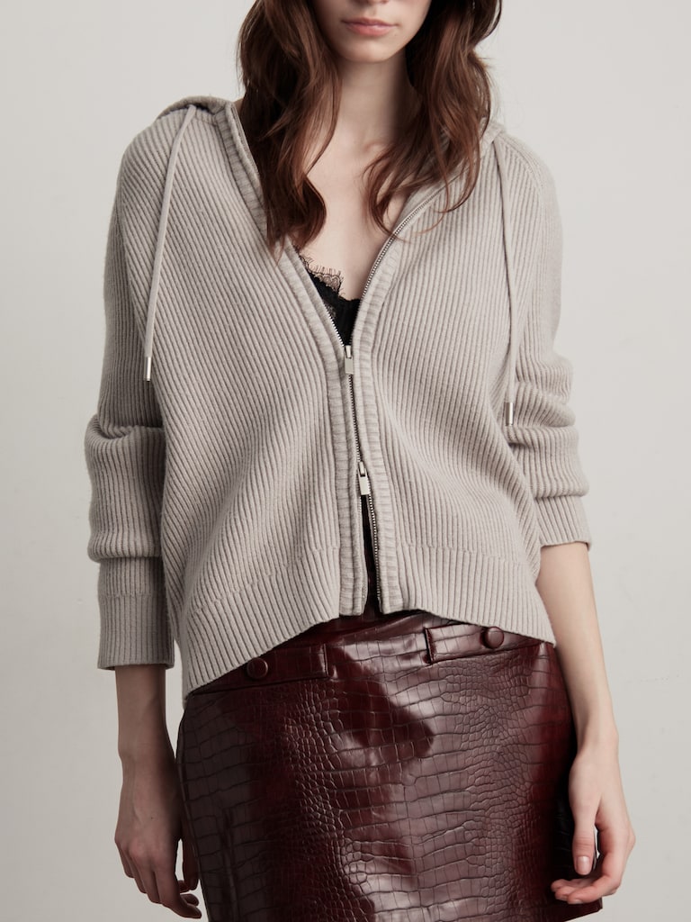 Вязаная толстовка на молнии с капюшоном