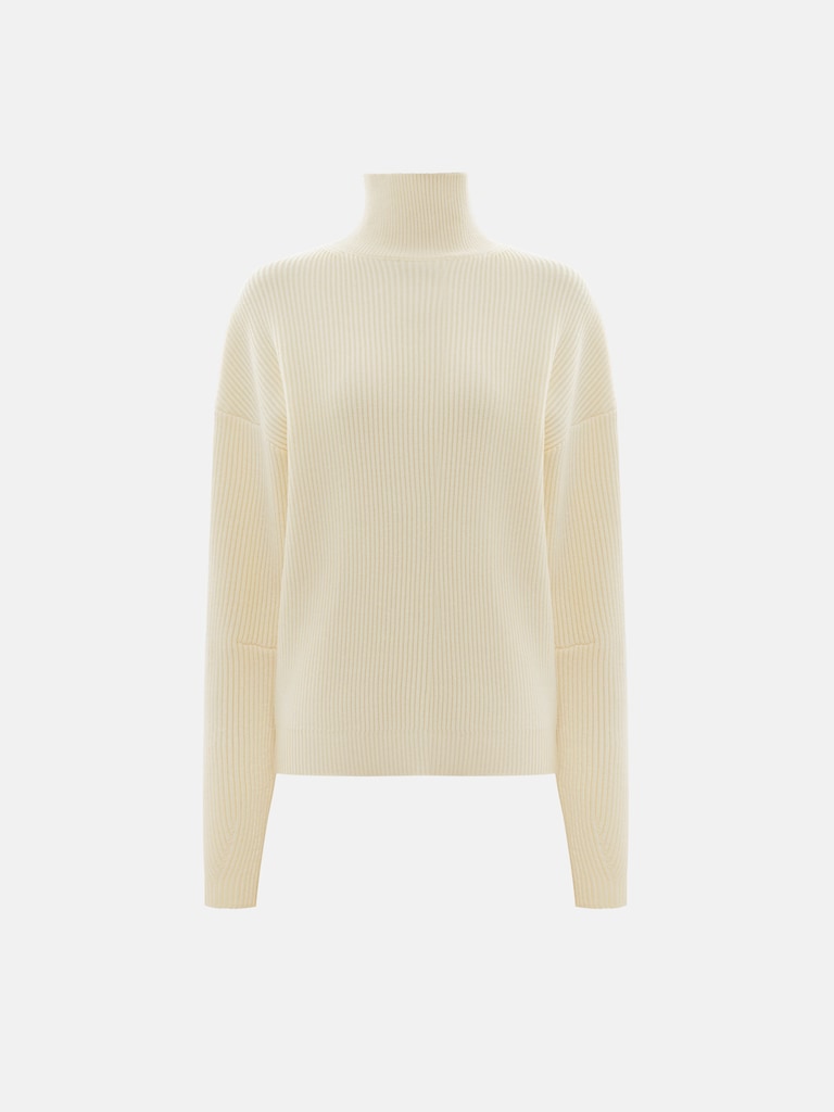 Loose-fitting chunky ribbed jumper