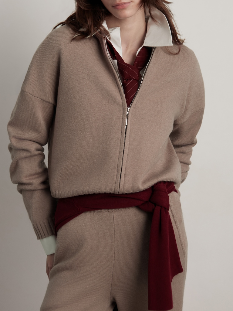 Кардиган гладкой вязки на молнии