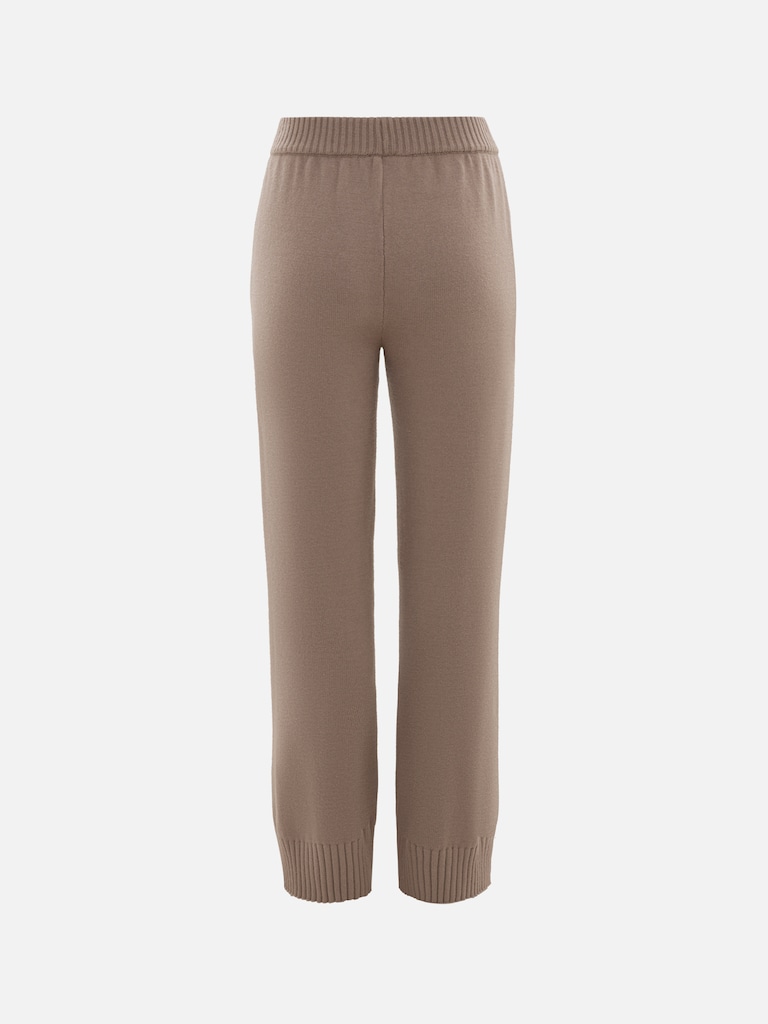 Loose-fitting smooth knitted trousers