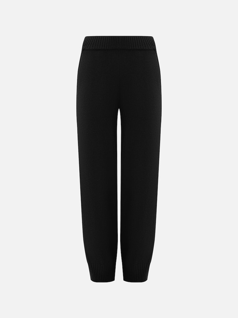 Loose-fitting smooth knitted trousers