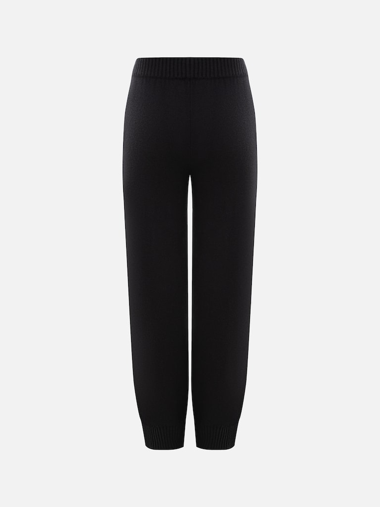 Loose-fitting smooth knitted trousers