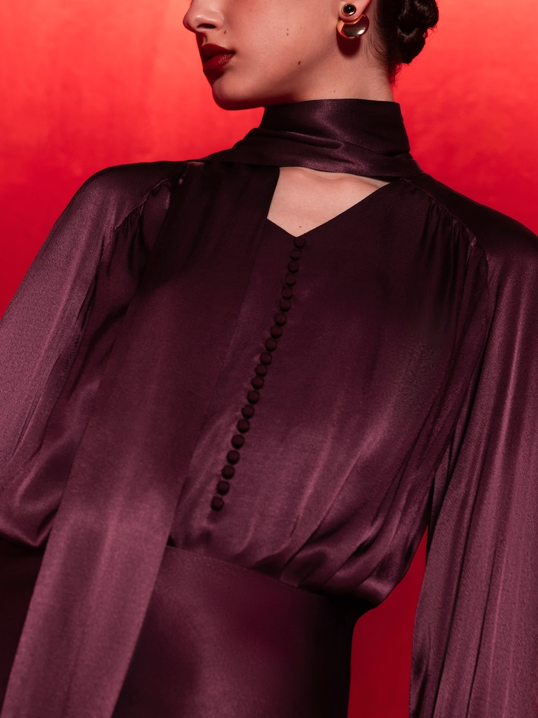 Viscose blouse with matching ribbon scarf