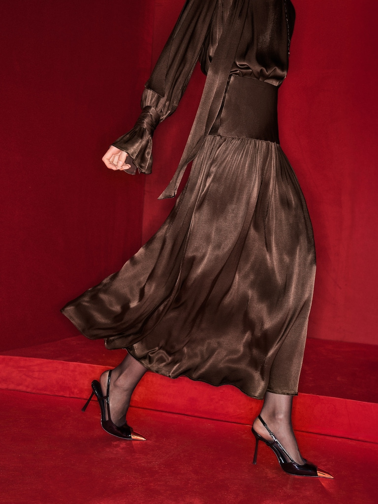 Юбка миди из вискозы со складками на бедрах