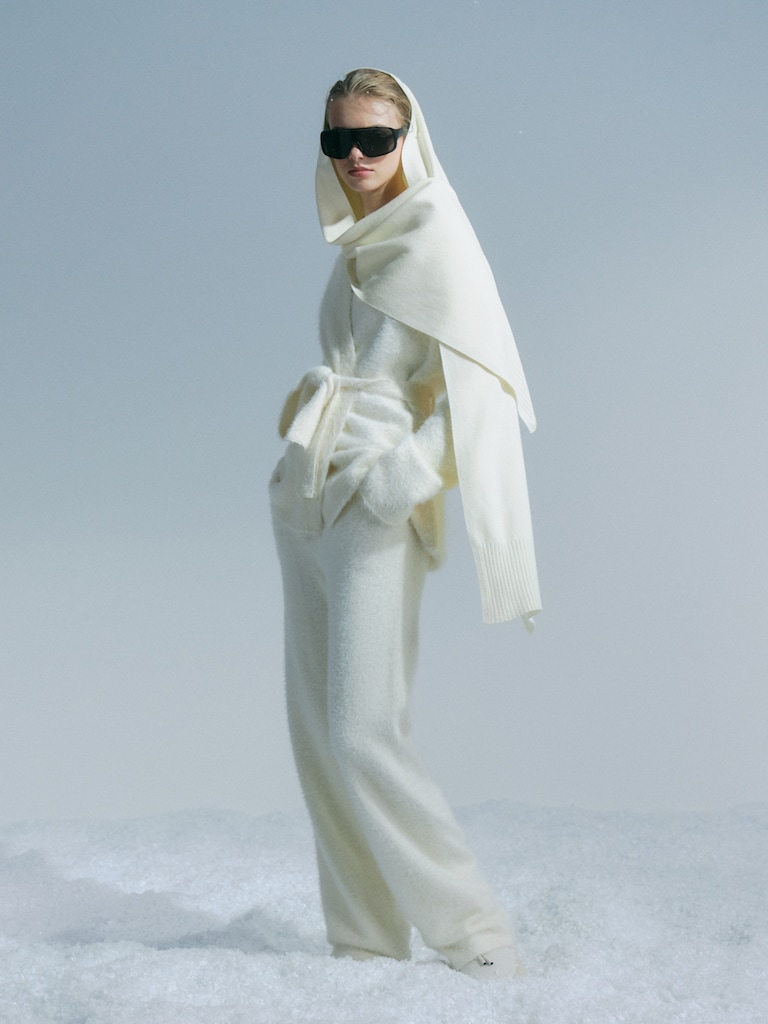 Gerade geschnittene flauschige Hose aus Jersey