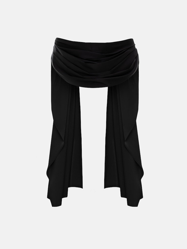 عباءة طويلة من الساتان