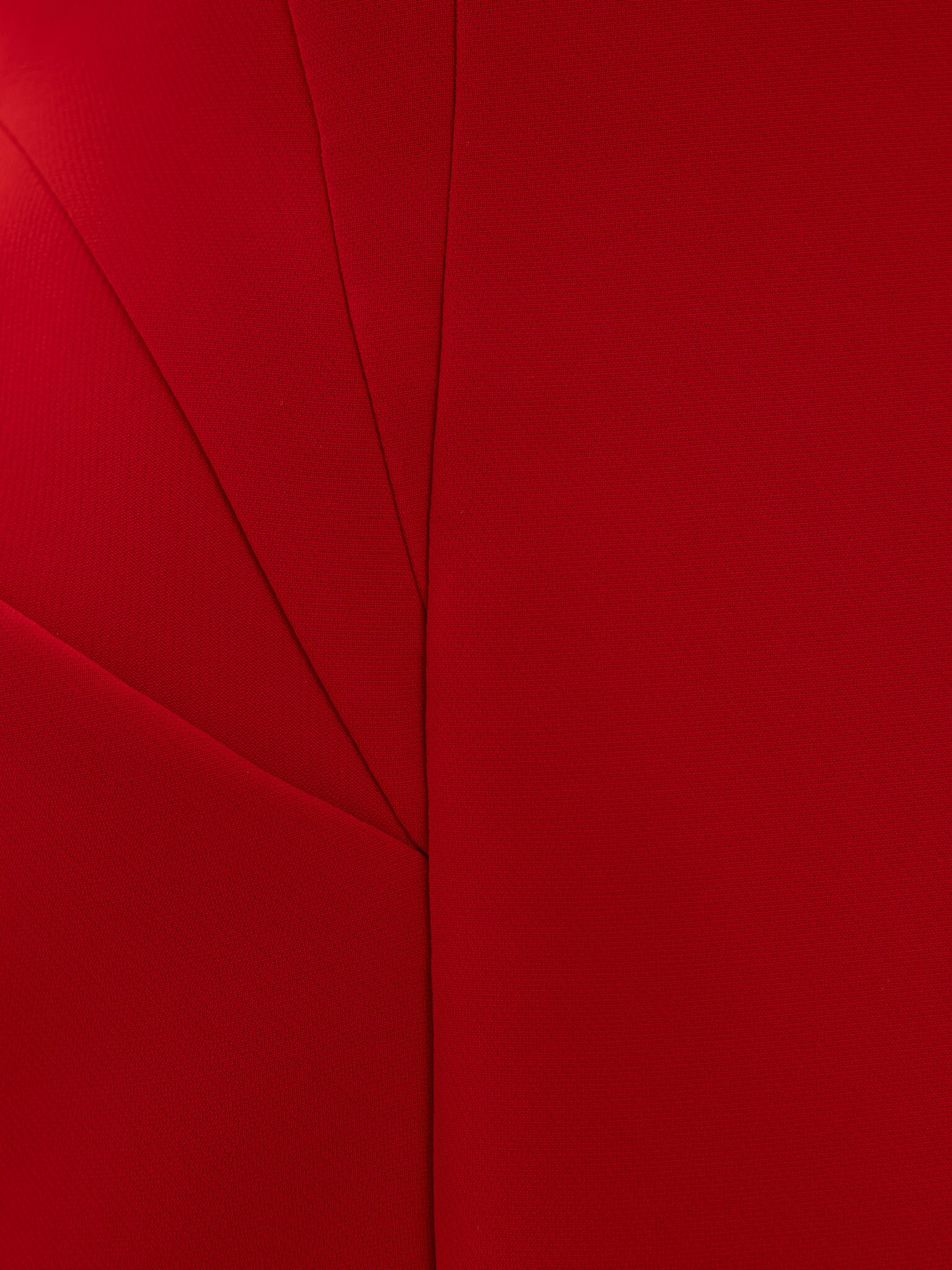 Sophisticated mini dress with open shoulders and voluminous skirt