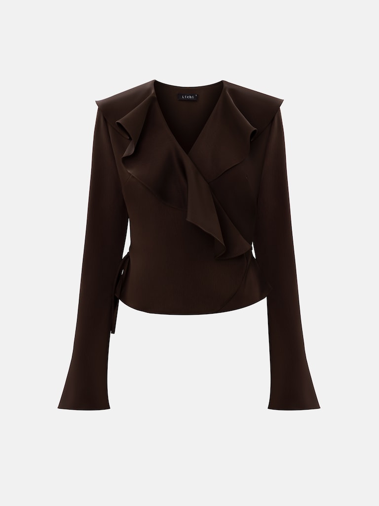 Блуза на запах из сатина с воланами на воротнике